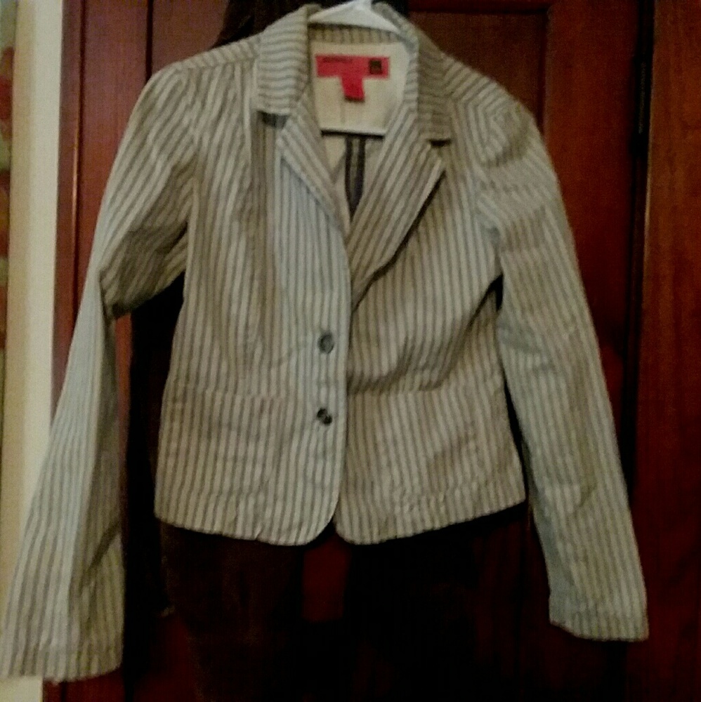 Blazer women sz Med Mossimo, great condition